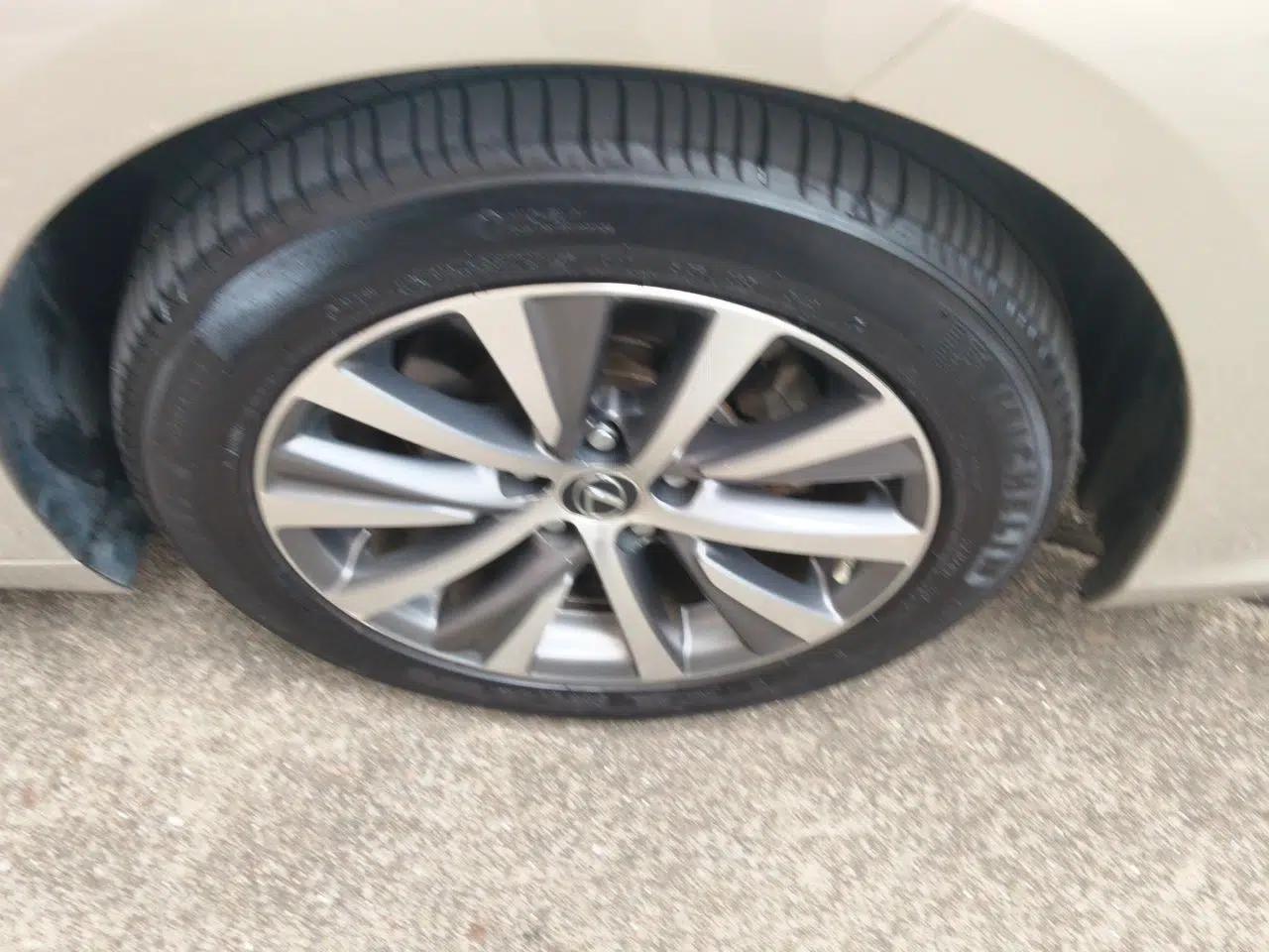 Lexus ES 2018 200 Excellence Edition China VI Standard — миниатюра 8