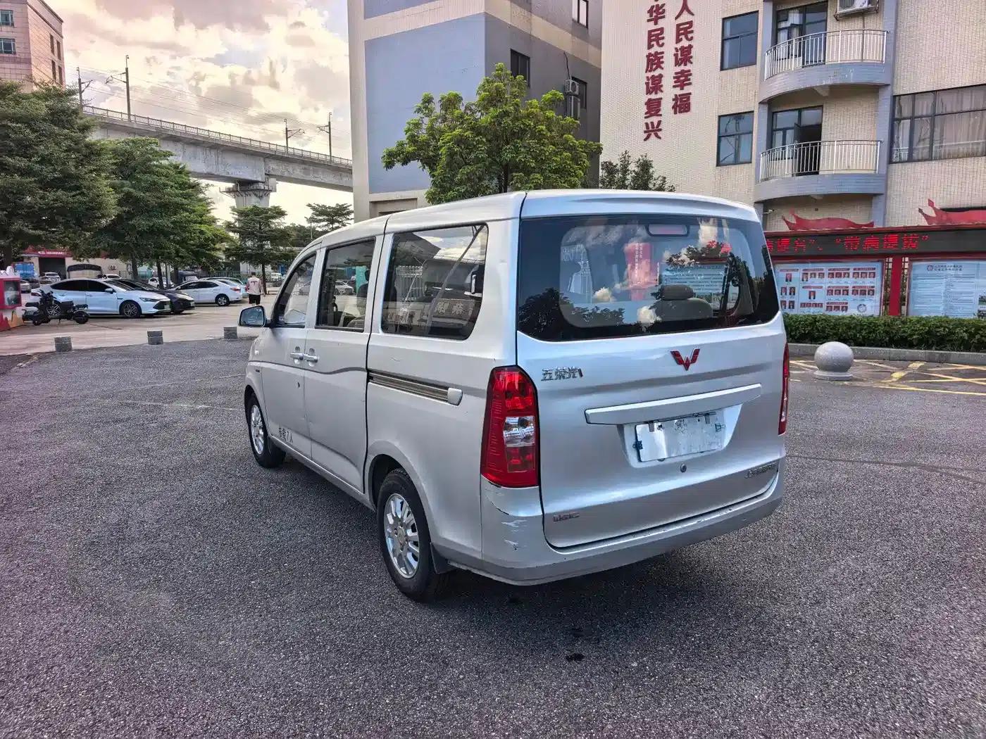 Wuling Rongguang V 2016 1.5L Standard Edition — миниатюра 4