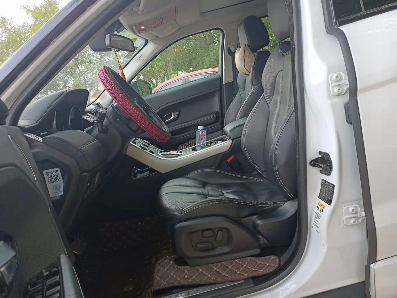 Land Rover Range Evoque 2014 2.0T 5-Door Ignite Edition — миниатюра 15