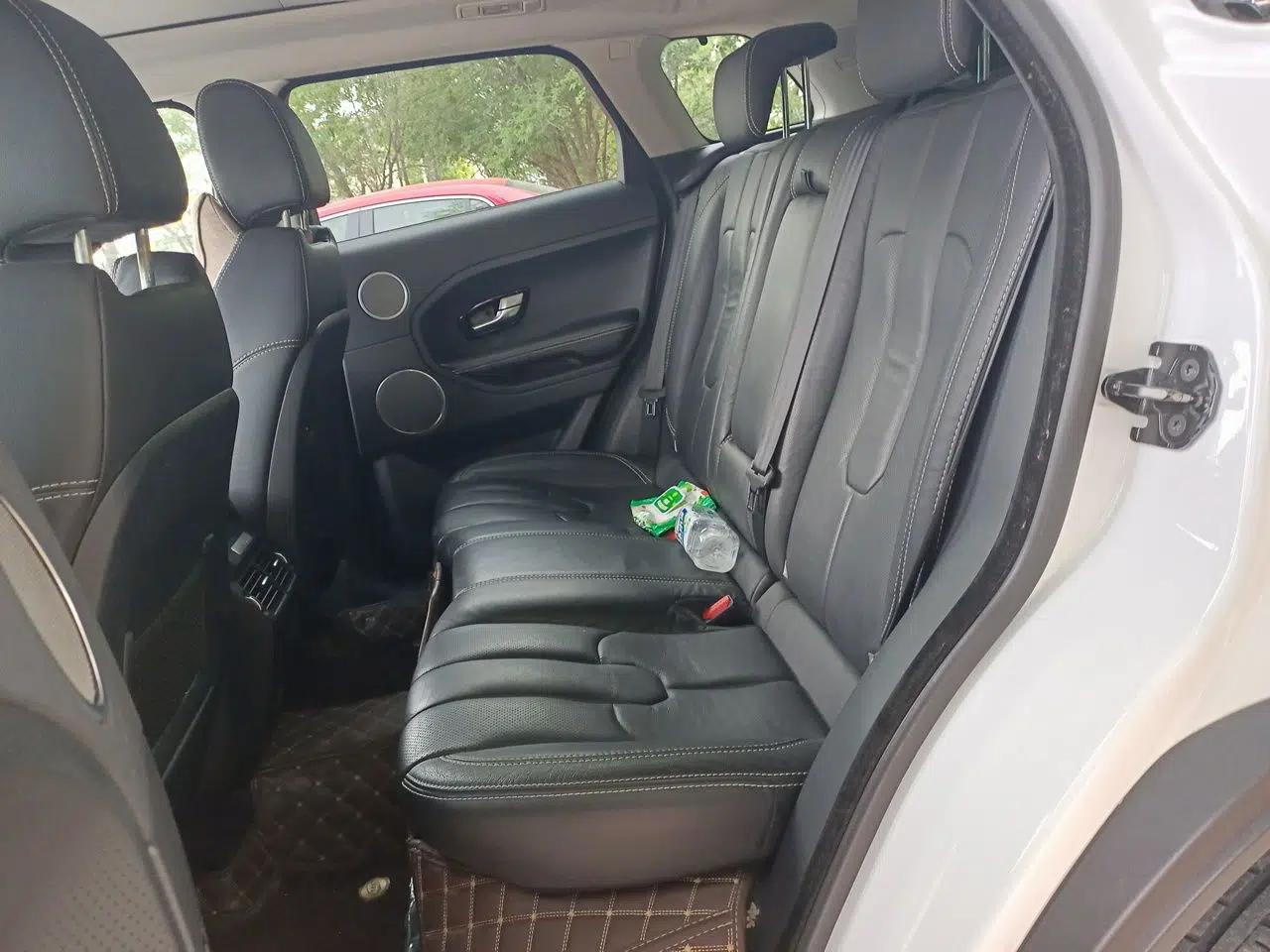 Land Rover Range Evoque 2014 2.0T 5-Door Ignite Edition — миниатюра 17
