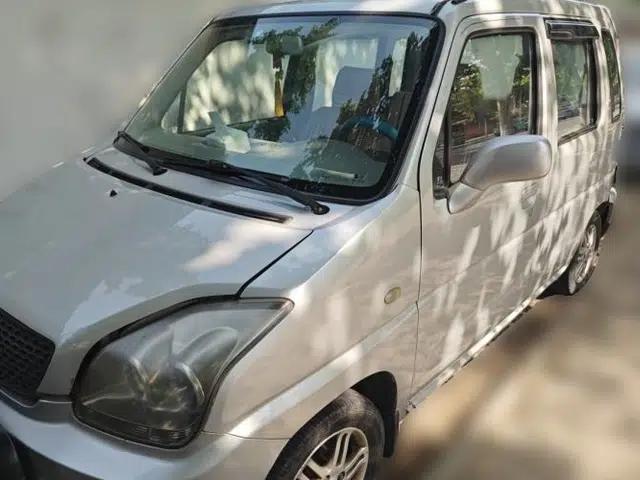 Suzuki Wagon R 2012 e 1.4L Manual VVT Standard Model China IV standard