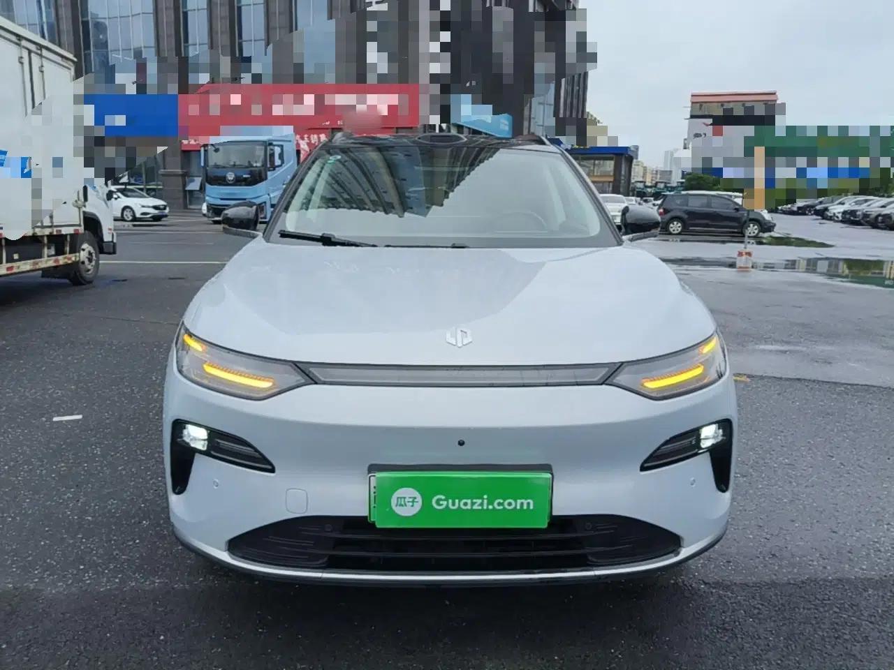 Leapmotor C11 2026 All-Electric 640 LiDAR Prestige Edition — миниатюра 2