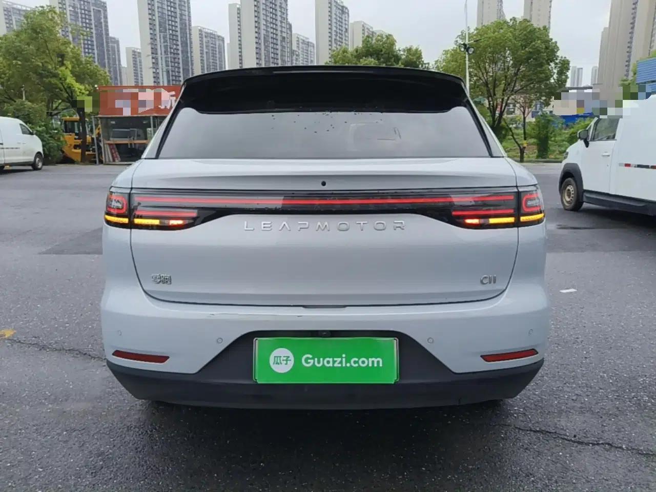 Leapmotor C11 2026 All-Electric 640 LiDAR Prestige Edition — миниатюра 5