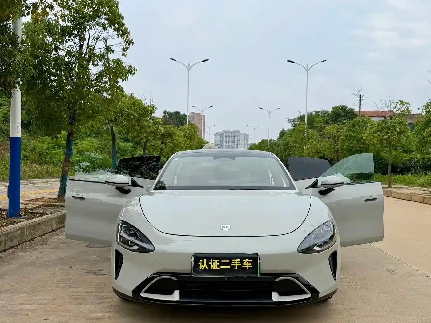 Xiaomi SU7 2024 Rear-Wheel Drive Long-Range Smart Driving Edition — миниатюра 3