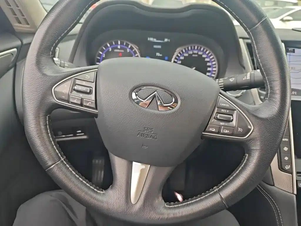 Infiniti Q50L 2016 2.0T Enjoy Edition — миниатюра 11