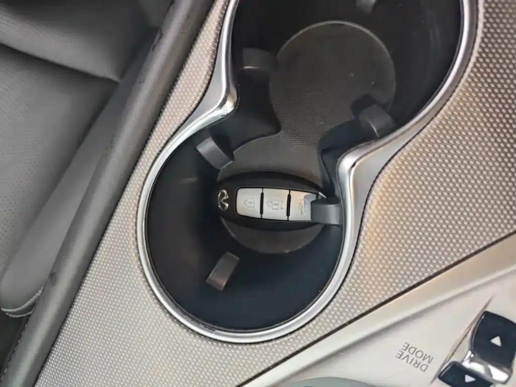 Infiniti Q50L 2016 2.0T Enjoy Edition — миниатюра 9