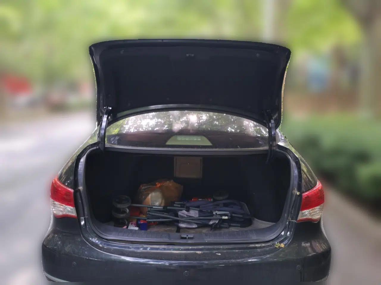 Nissan Sylphy 2009 1.6XL Automatic Luxury Sunroof Edition — миниатюра 19