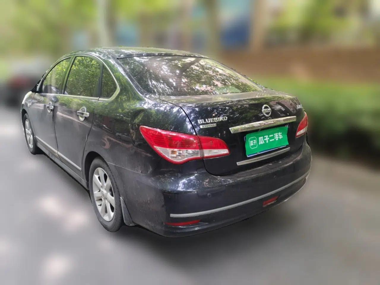 Nissan Sylphy 2009 1.6XL Automatic Luxury Sunroof Edition — миниатюра 4