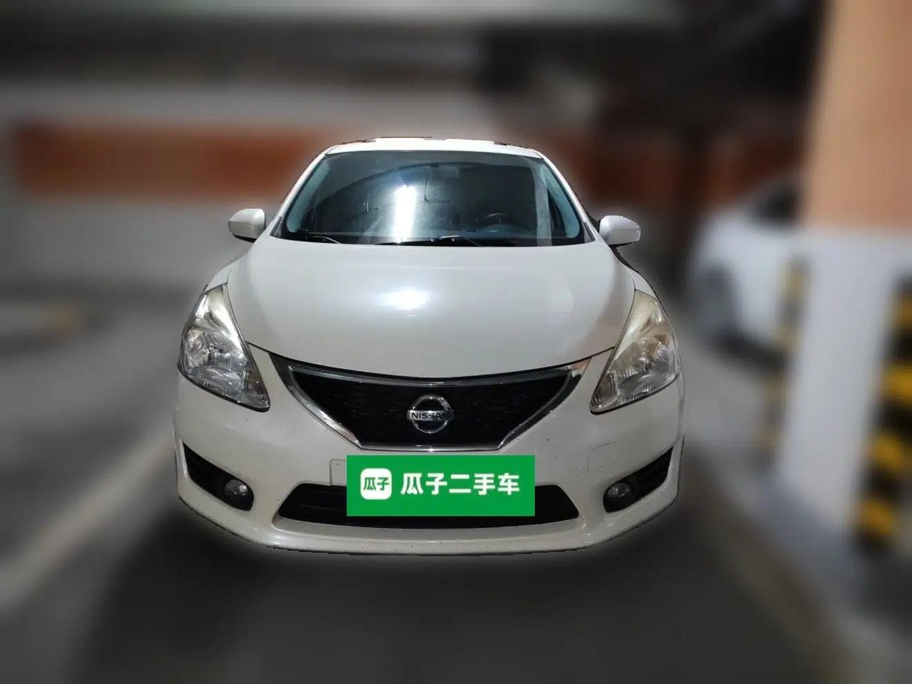 Nissan Tiida 2013 1.6L CVT Cool Cafe Edition — миниатюра 2