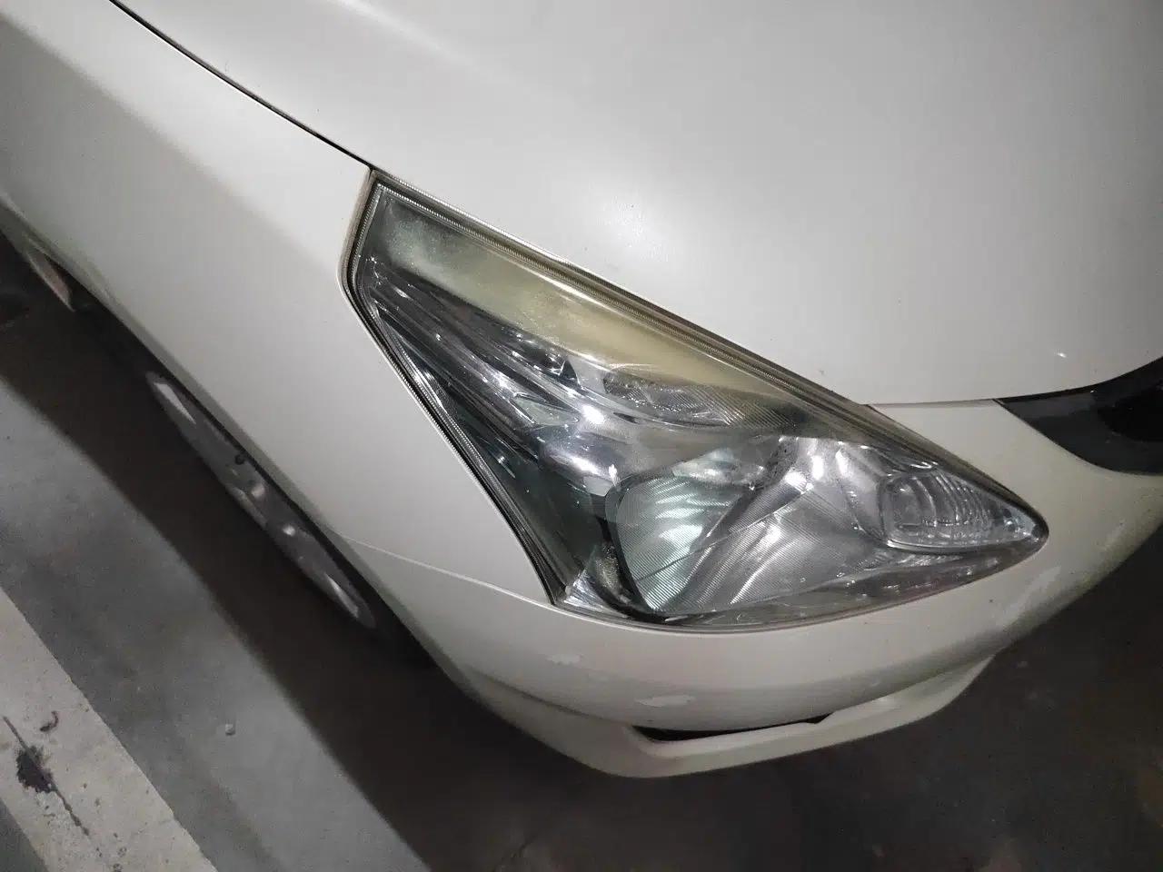 Nissan Tiida 2013 1.6L CVT Cool Cafe Edition — миниатюра 7