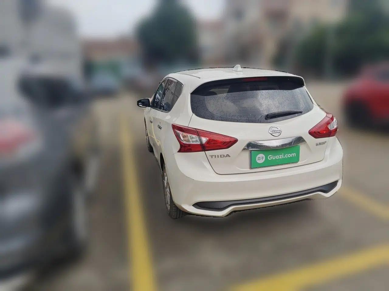 Nissan Tiida 2024 1.6L CVT Smart Drive Edition — миниатюра 4