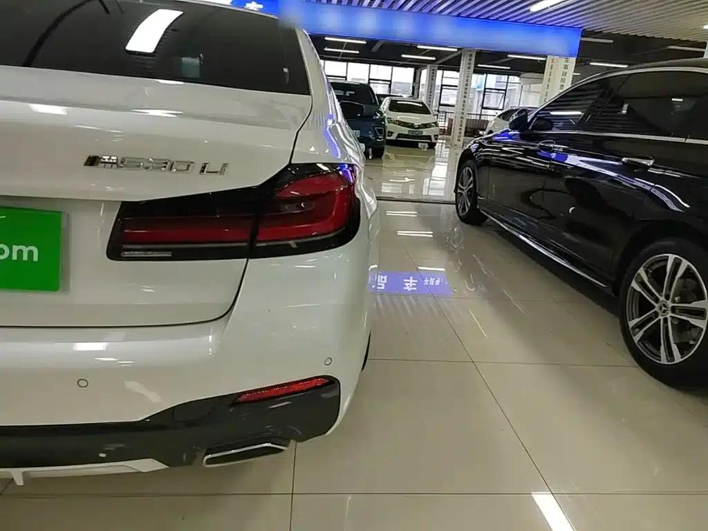 2021 BMW 5 Series Facelift 530Li Leading Edition M Sport Package — миниатюра 8