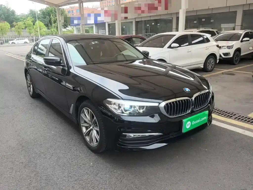 BMW 5 Series 2018 528Li Launch Special Edition — миниатюра 4