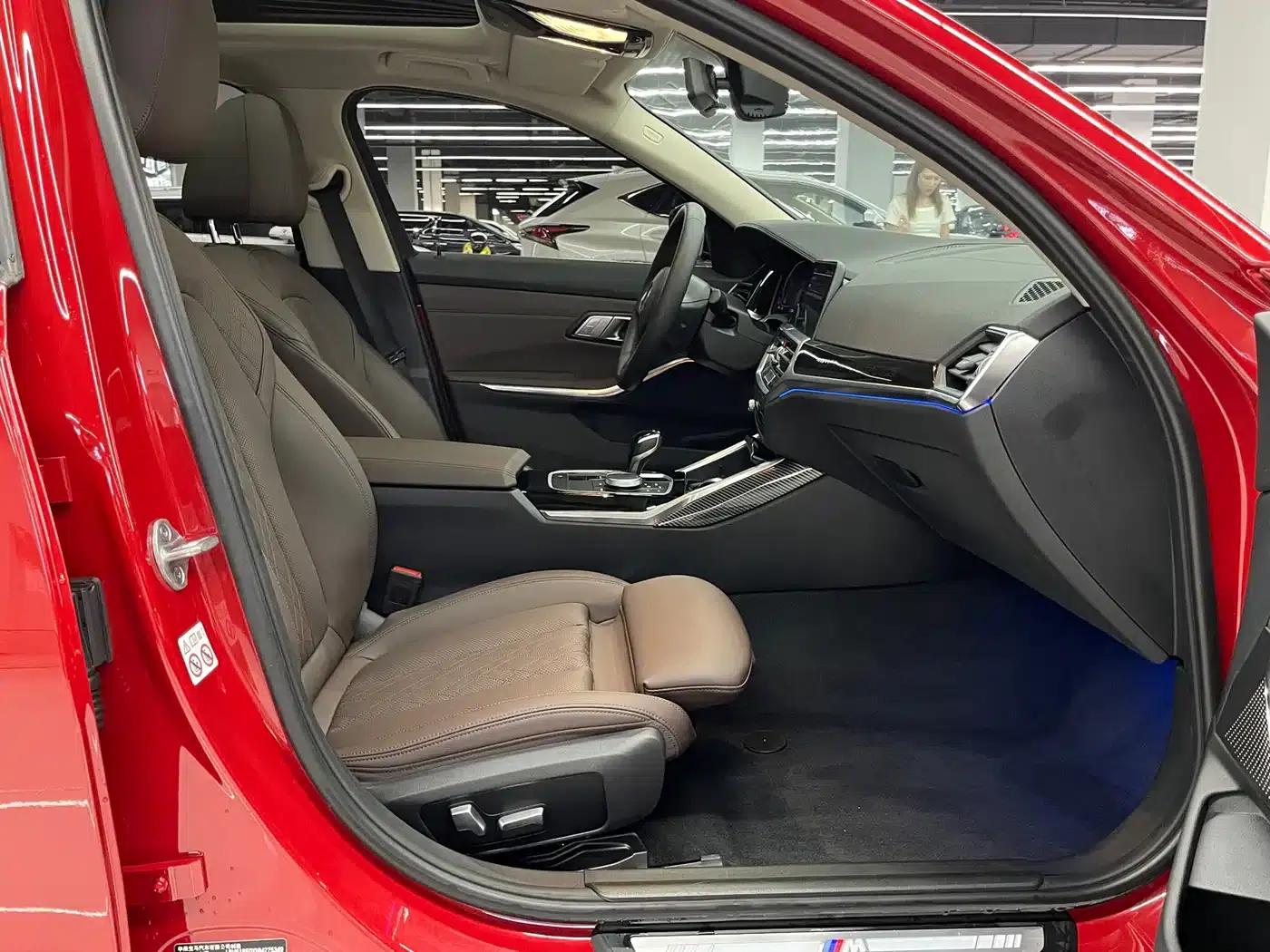 2022 BMW 3 Series 320i Sport Package — миниатюра 12