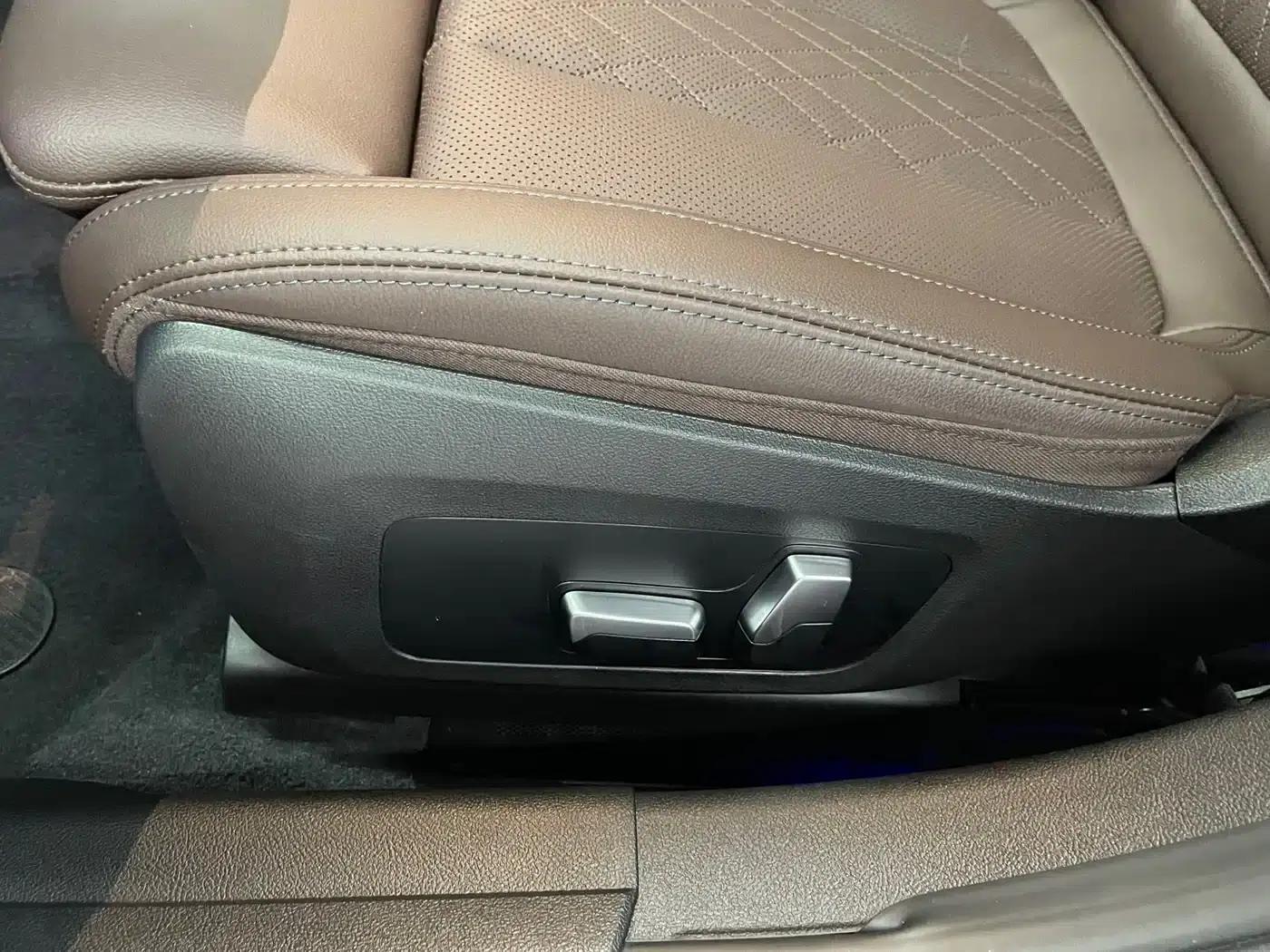 2022 BMW 3 Series 320i Sport Package — миниатюра 23