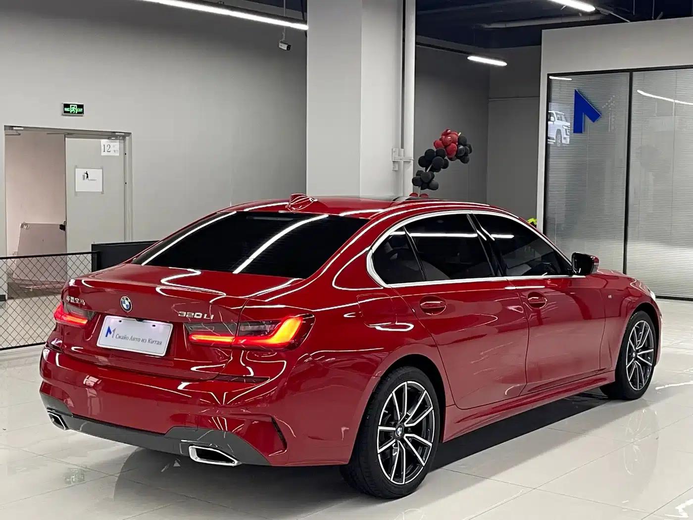 2022 BMW 3 Series 320i Sport Package — миниатюра 5
