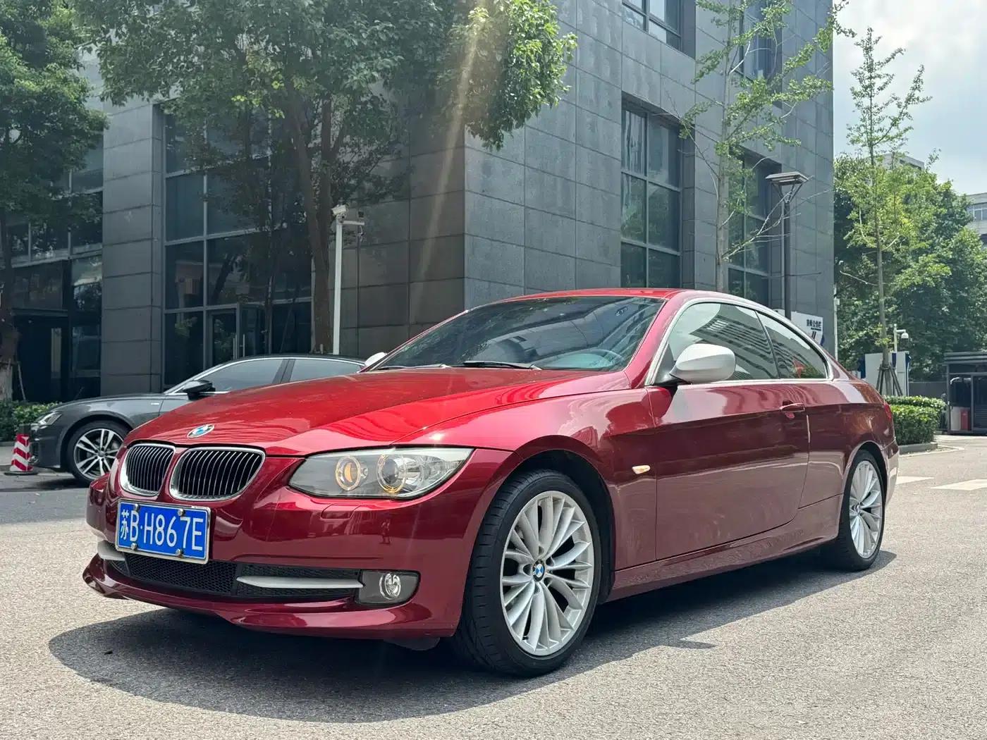 2011 BMW 3 Series 325i Coupe (Imported) — миниатюра 1