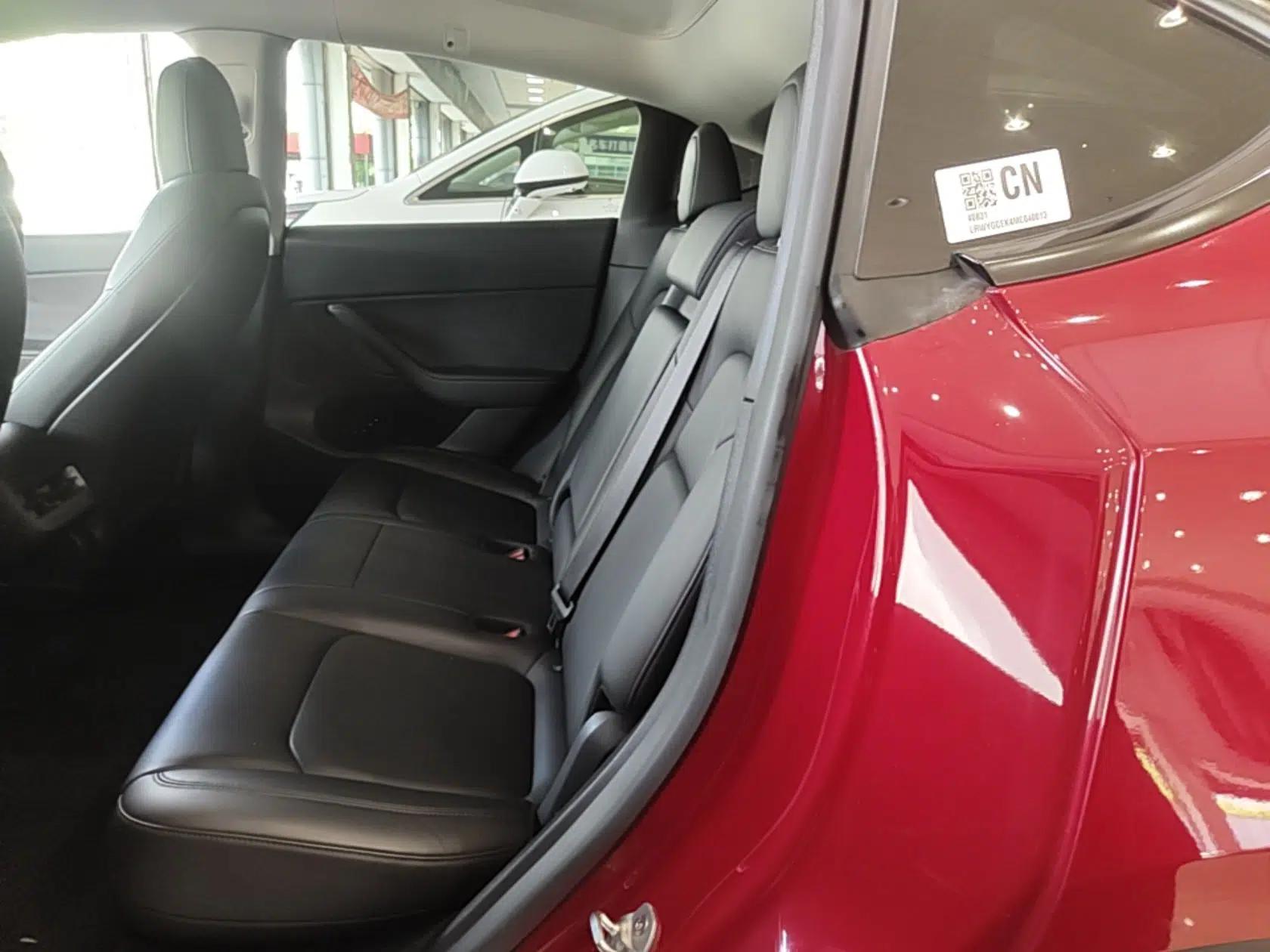 Tesla Model Y 2021 Long-Range All-Wheel-Drive Version 3D7 — миниатюра 27