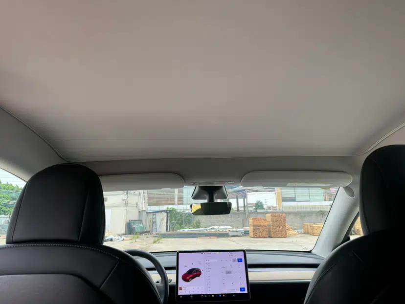 Tesla Model Y 2021 Long-Range All-Wheel-Drive Version 3D7 — миниатюра 28