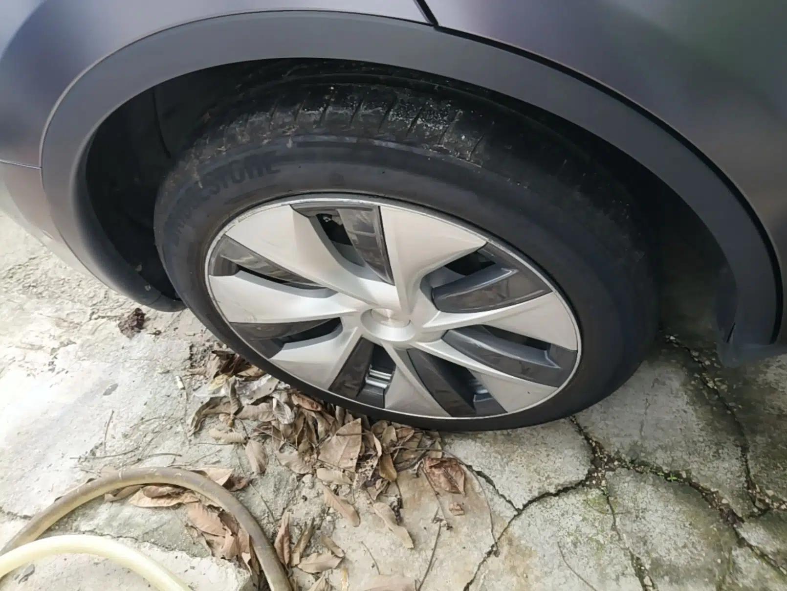 Tesla Model Y 2022 Rear-Wheel-Drive Version — миниатюра 11