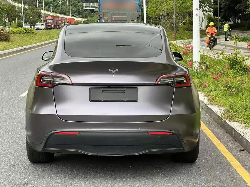 Tesla Model Y 2022 Rear-Wheel-Drive Version — миниатюра 13