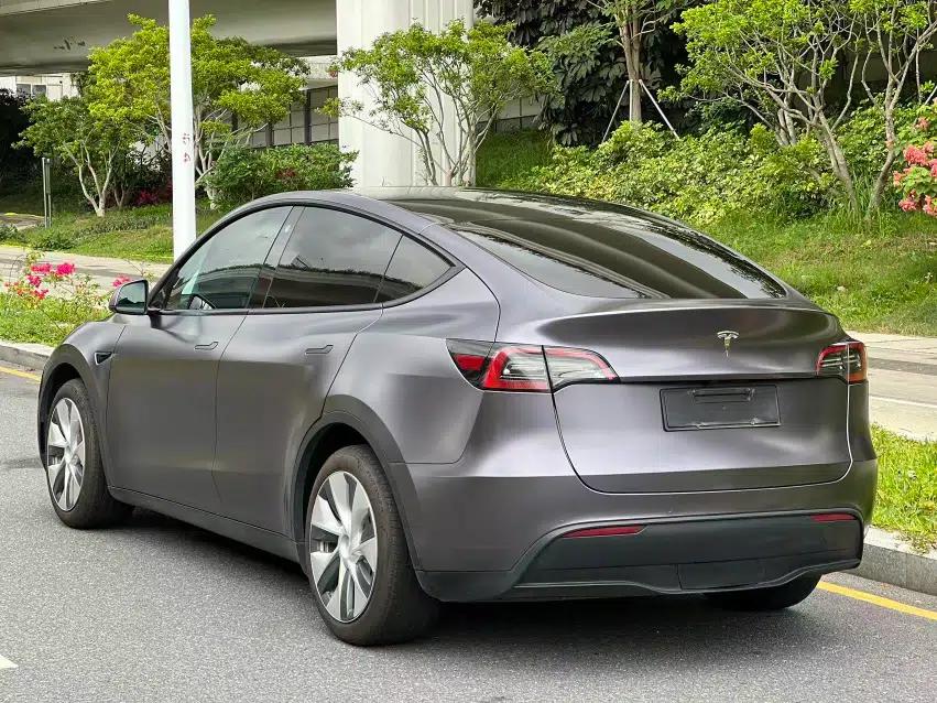Tesla Model Y 2022 Rear-Wheel-Drive Version — миниатюра 17