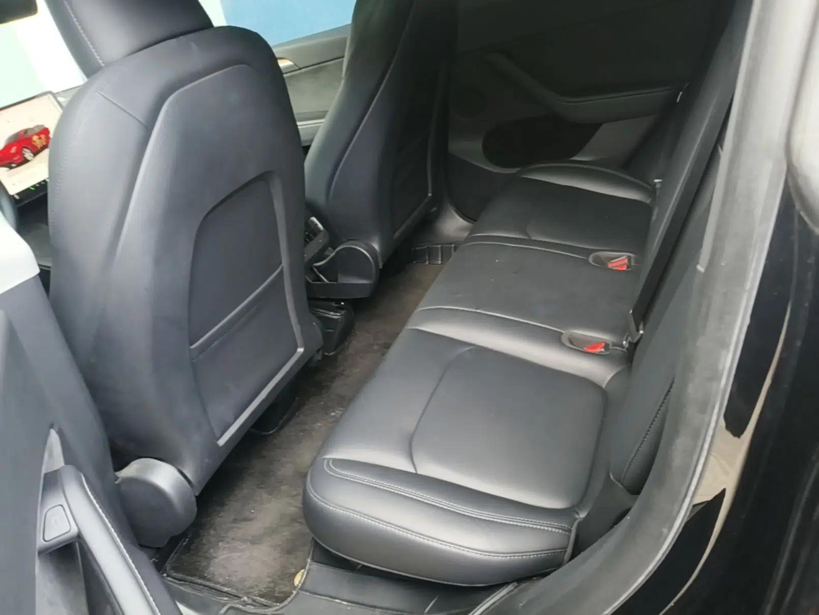 Tesla Model Y 2022 Rear-Wheel-Drive Version — миниатюра 26