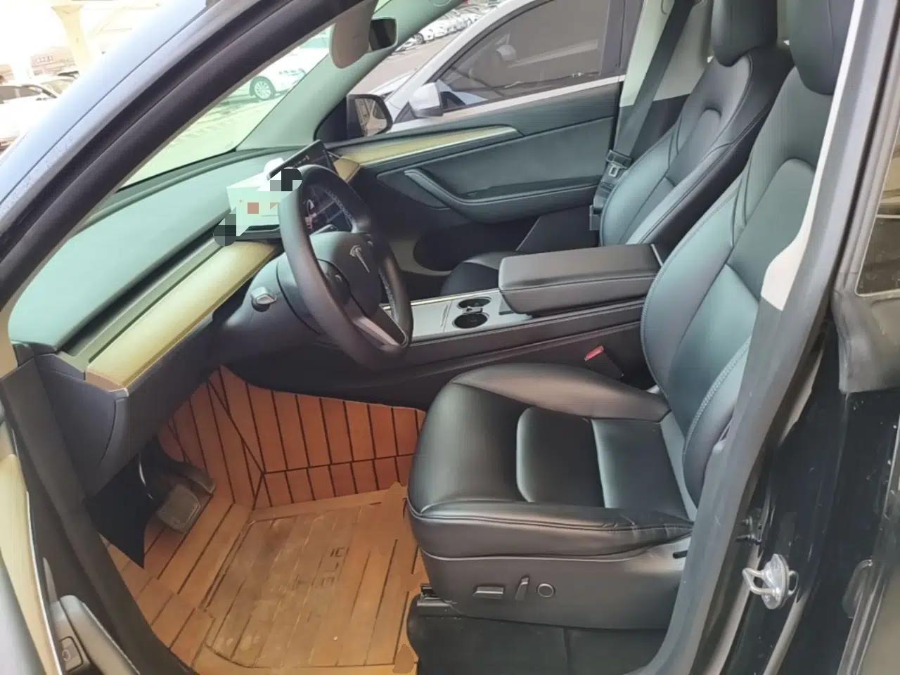 Tesla Model Y 2021 Standard Range Rear-Wheel Drive Version — миниатюра 17