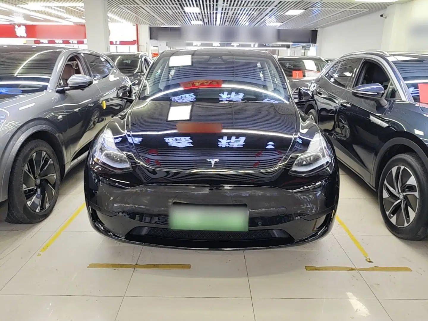 Tesla Model Y 2022 Revised Version Rear-Wheel Drive — миниатюра 2