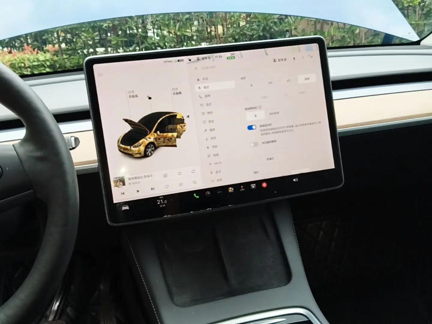 Tesla Model Y 2021 Long-Range All-Wheel-Drive Version — миниатюра 20