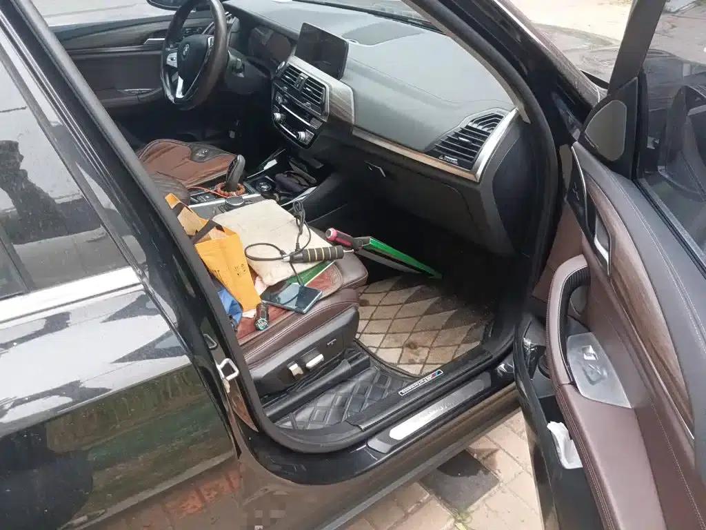 BMW X3 2020 xDrive28i Luxury Package — миниатюра 22