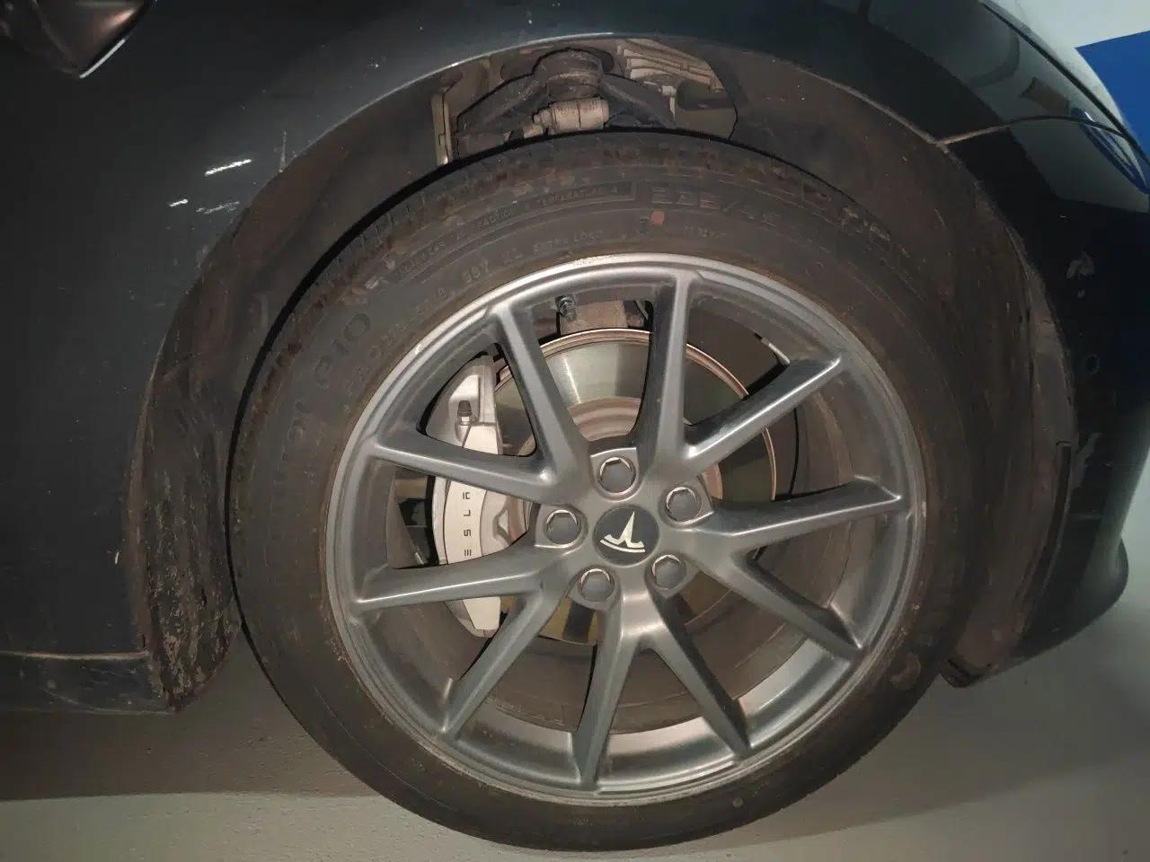 Tesla Model 3 2021 Revised Version Standard Range Rear-Wheel Drive Upgraded Edition 3D1 — миниатюра 8