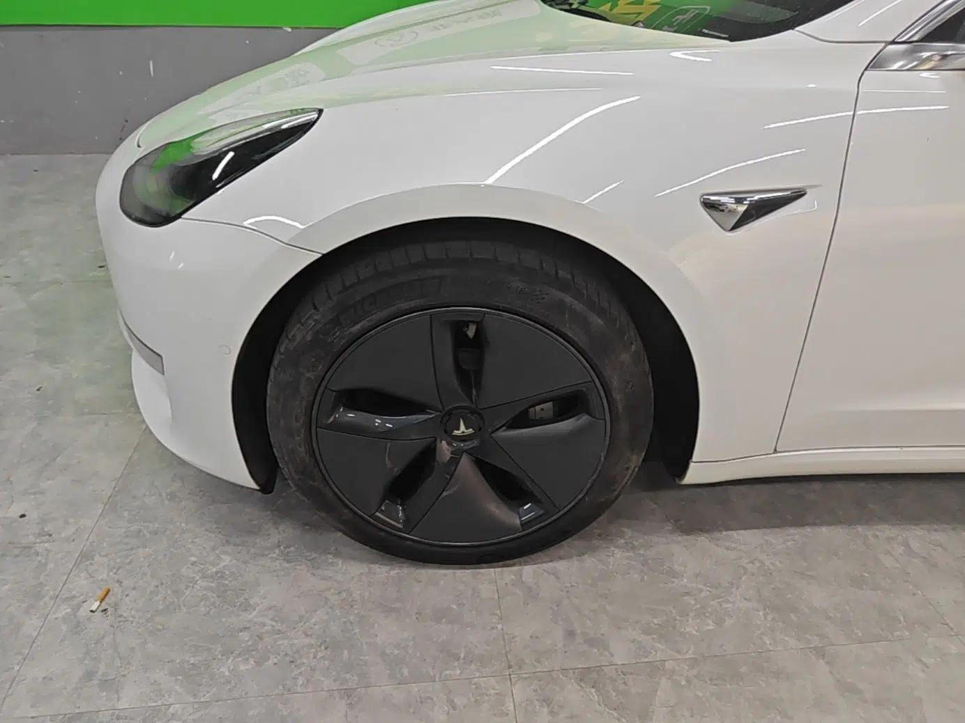 Tesla Model 3 2020 Refreshed Version Long-Range Rear-Wheel Drive — миниатюра 10