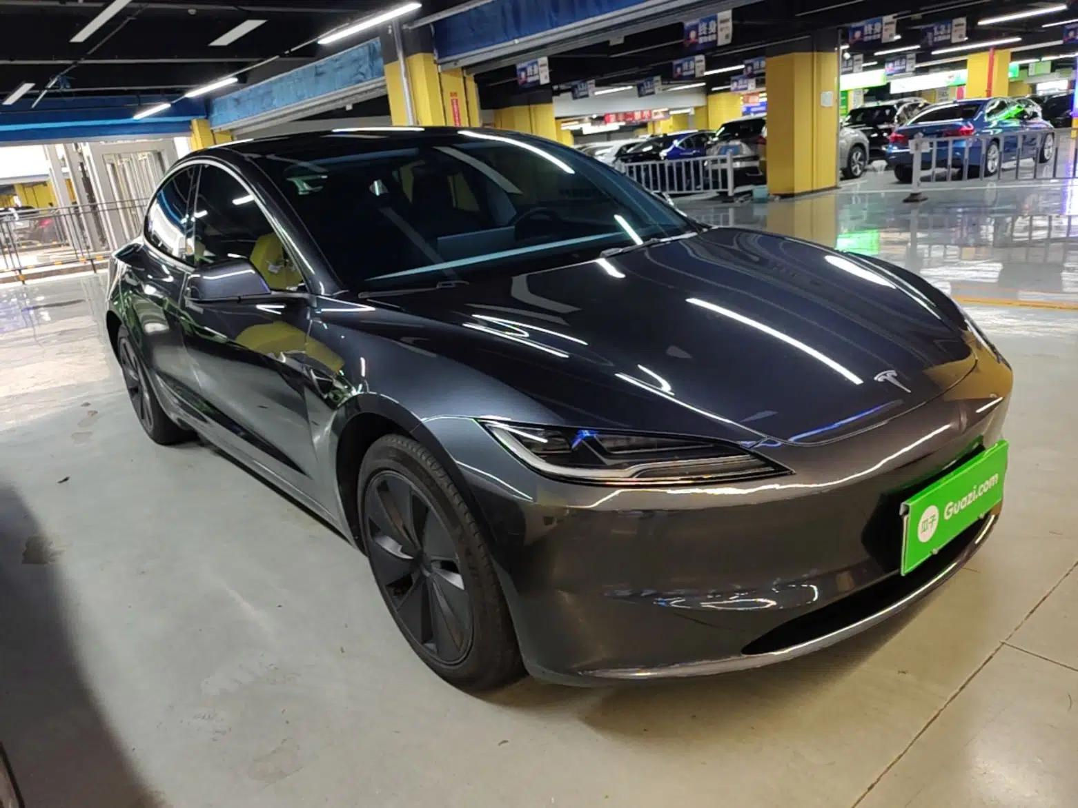 Tesla Model 3 2023 Rear-Wheel-Drive Version — миниатюра 3