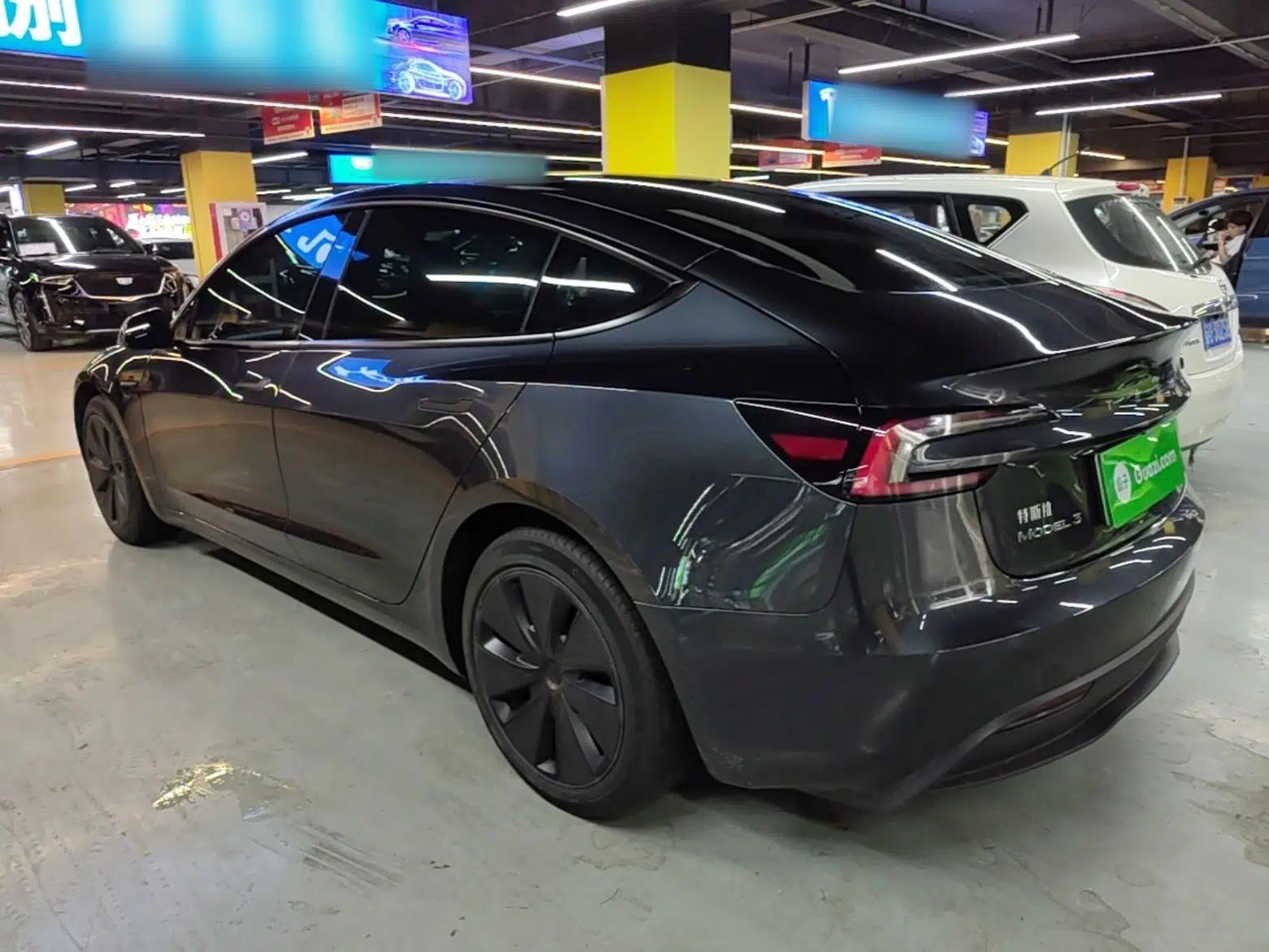 Tesla Model 3 2023 Rear-Wheel-Drive Version — миниатюра 4