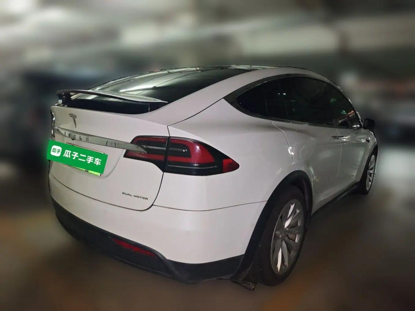 Tesla Model X 2019 Standard Range Version — миниатюра 6