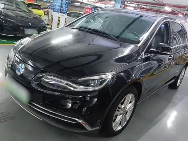 Denza 2018 450 Base Version