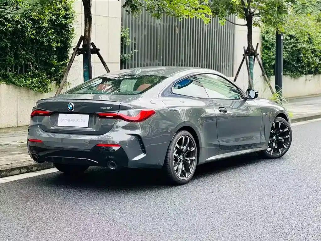 2024 BMW 4 Series 430i M Sport Shadow Edition — миниатюра 3