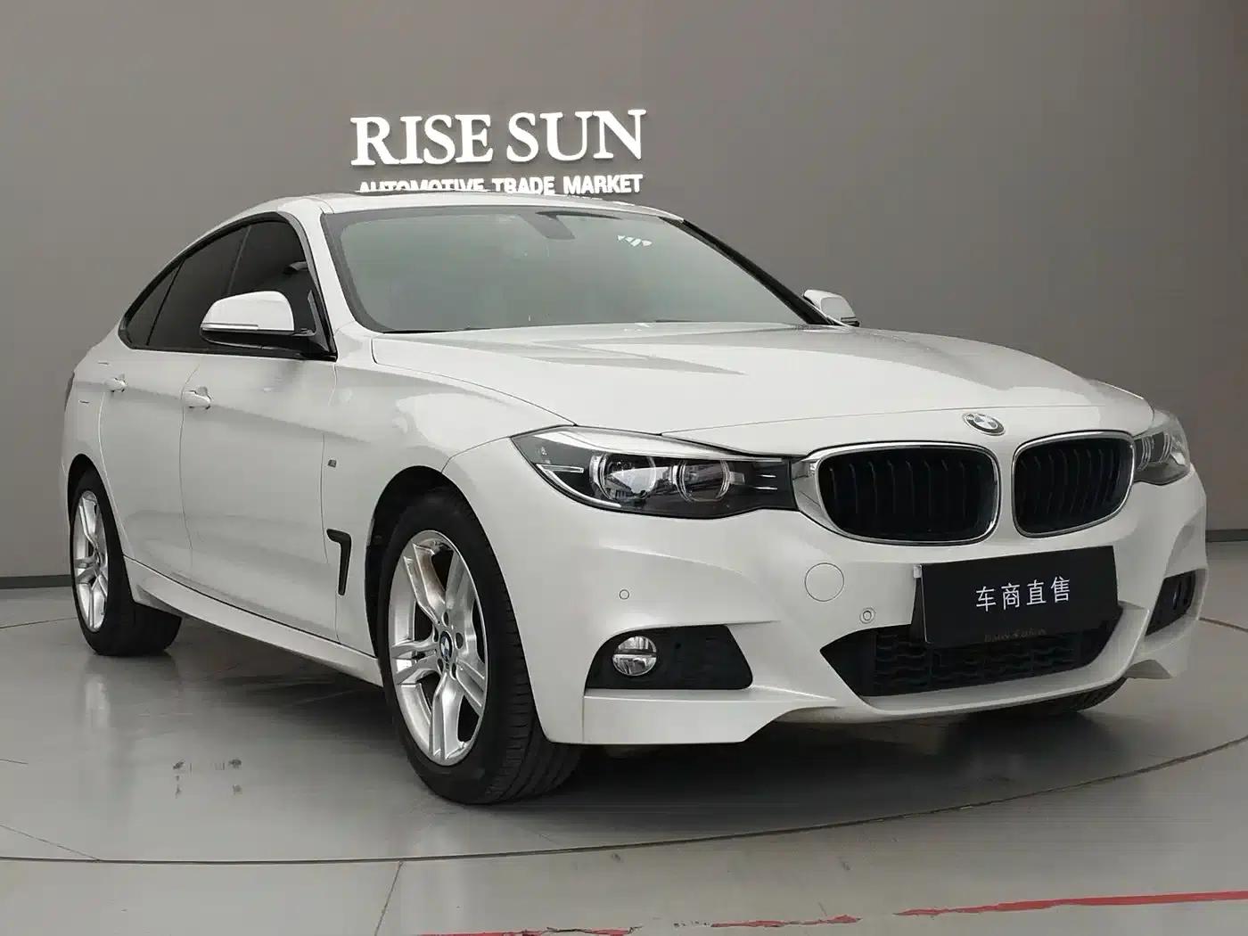 2020 BMW 3 Series GT 320i M Sport Package — миниатюра 3