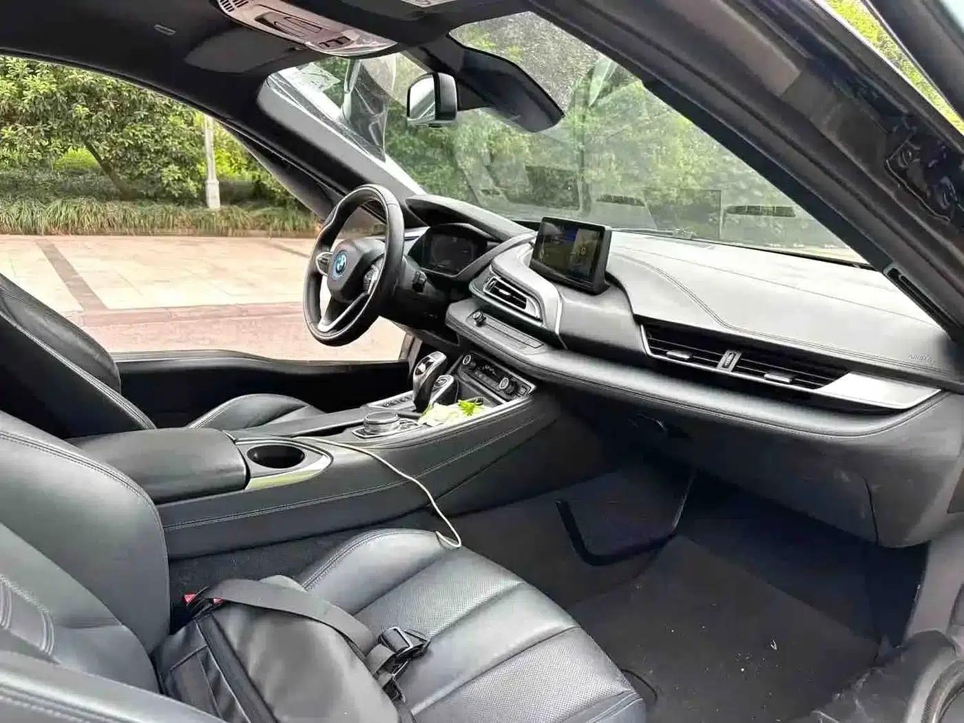 BMW i8 2014 Standard Edition — миниатюра 8