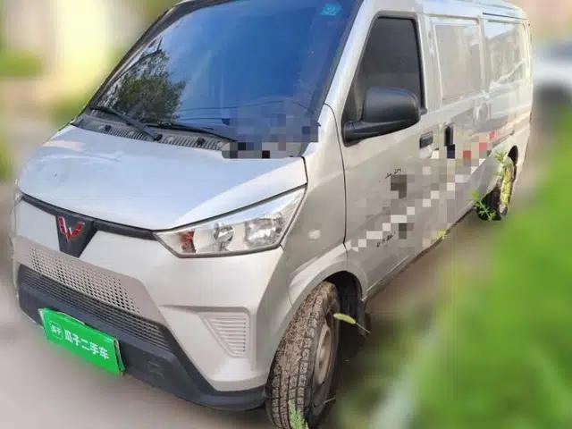 Wuling EV50 Wuling EV50, 41.86 kWh battery, automatic transmission, no sunroof, all-electric