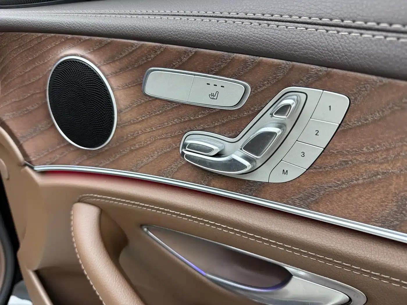 Mercedes-Benz E-Class 2023 Facelift E 300 L Fashion Model — миниатюра 18