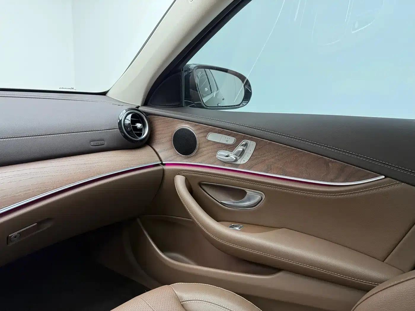 Mercedes-Benz E-Class 2023 Facelift E 300 L Fashion Model — миниатюра 9