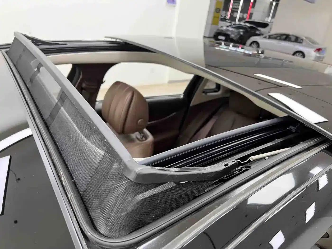 Mercedes-Benz E-Class 2022 Facelift E 300 L Luxury — миниатюра 19