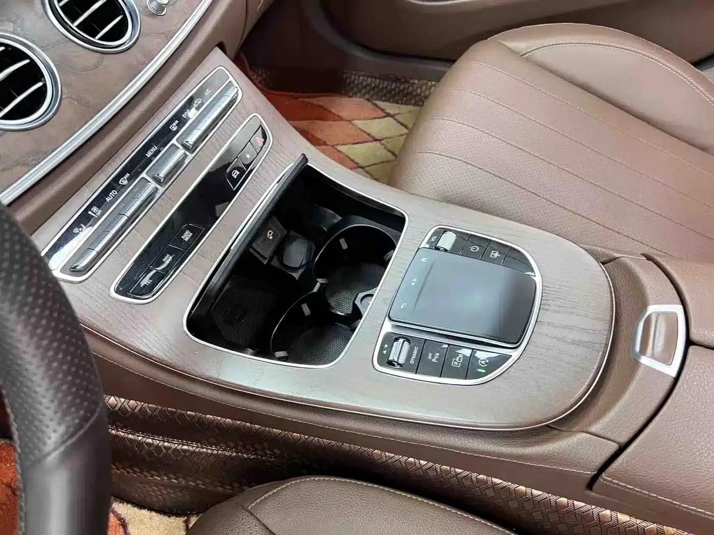 Mercedes-Benz E-Class 2022 Facelift E 300 L Luxury — миниатюра 20