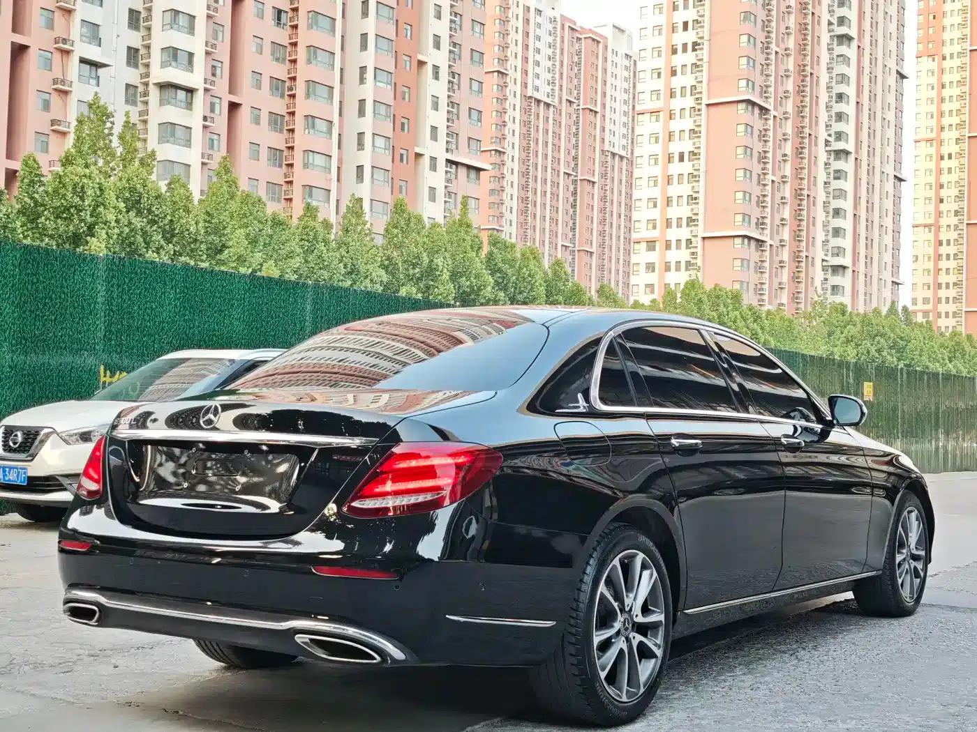 Mercedes-Benz E-Class 2019 Facelift E 300 L Fashion Model — миниатюра 8