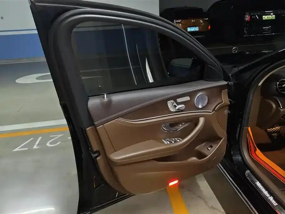 Mercedes-Benz E-Class 2020 Facelift E 300 L Special Edition — миниатюра 7