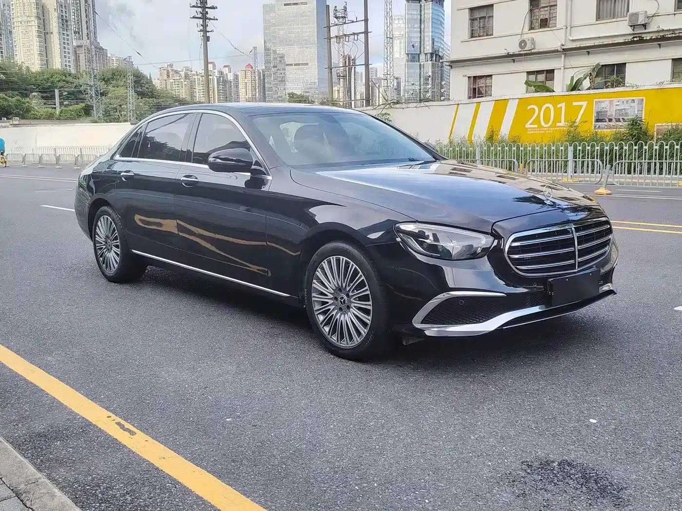 Mercedes-Benz E-Class 2021 E 300 L Fashion Edition — миниатюра 3