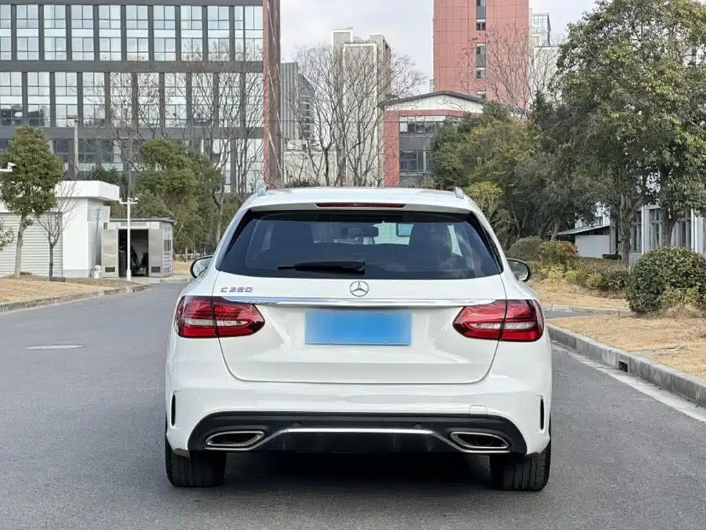 Imported Mercedes-Benz C-Class 2019 C 260 Estate — миниатюра 22
