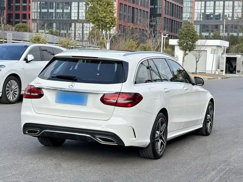Imported Mercedes-Benz C-Class 2019 C 260 Estate — миниатюра 24